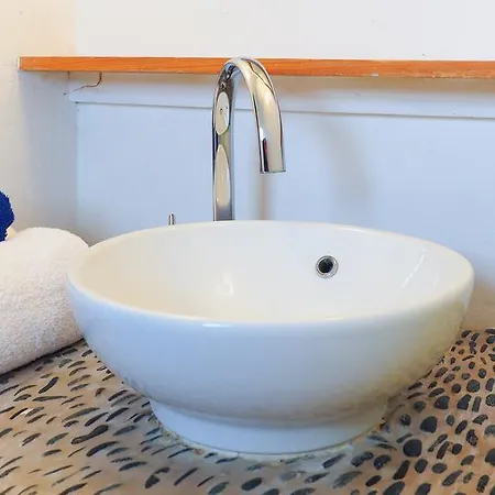 アパートホテル Vasilikos House