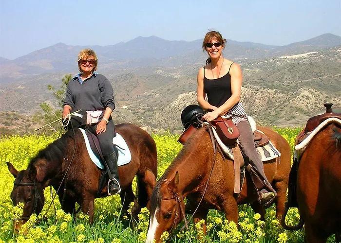 Vasilikos House Apartahotel 3*