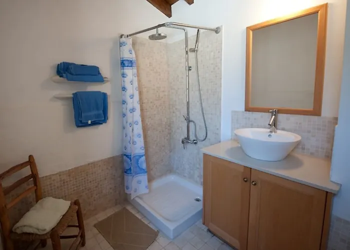 Apartahotel Vasilikos House Tochni