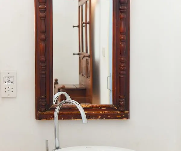 Vasilikos House Apartahotel