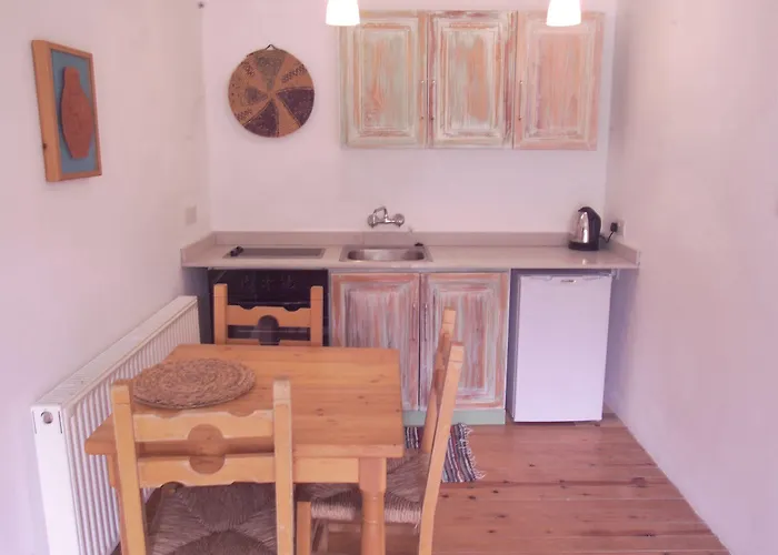 Vasilikos House Apartahotel Tochni