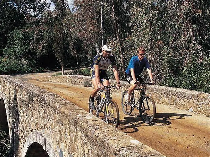 Vasilikos House Apartahotel 3*